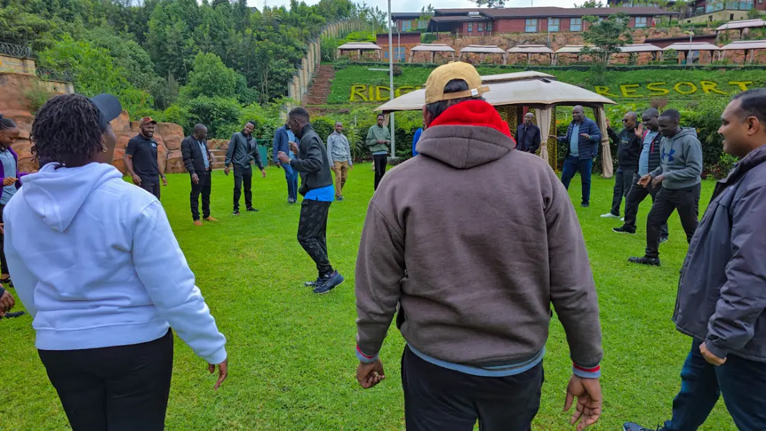 IET-Huwii events -Team Building-3