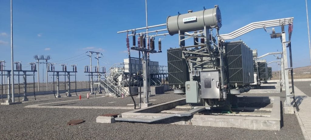 how do electric substations work