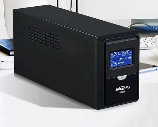 UPS with automatic voltage regulation (1)